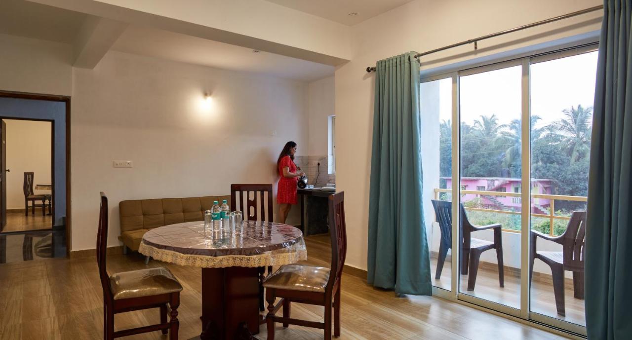 Dacha Arambol Hotel Bagian luar foto